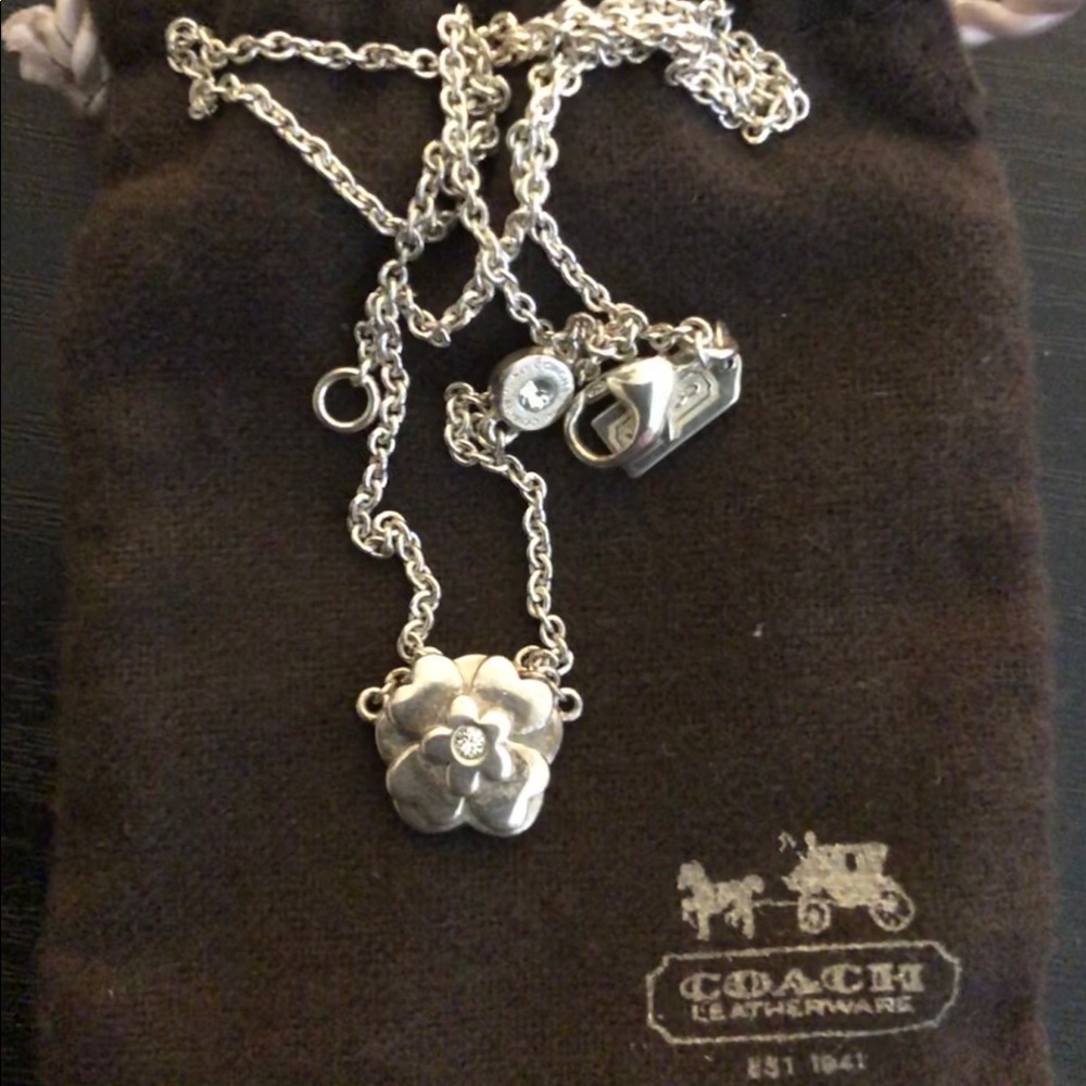 Coach poppy necklace